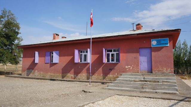 Yayıklı İlkokulu 