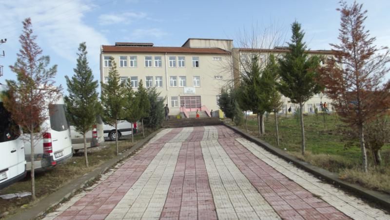 Gökçetevek Ortaokulu 