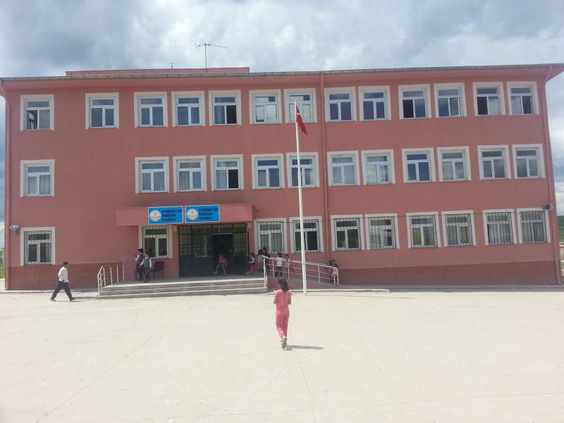 Yenievler Ortaokulu 