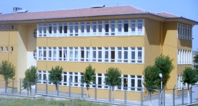 Köprübaşı İlkokulu 