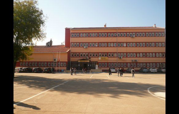 Muazzez Sümer Mesleki Ve Teknik Anadolu Lisesi 