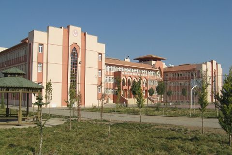 Hamravat Ortaokulu 