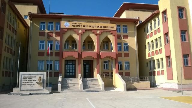 Mehmet Akif Ersoy Anadolu Lisesi 