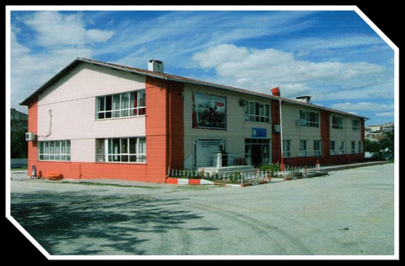 Raşit Efendi İlkokulu 