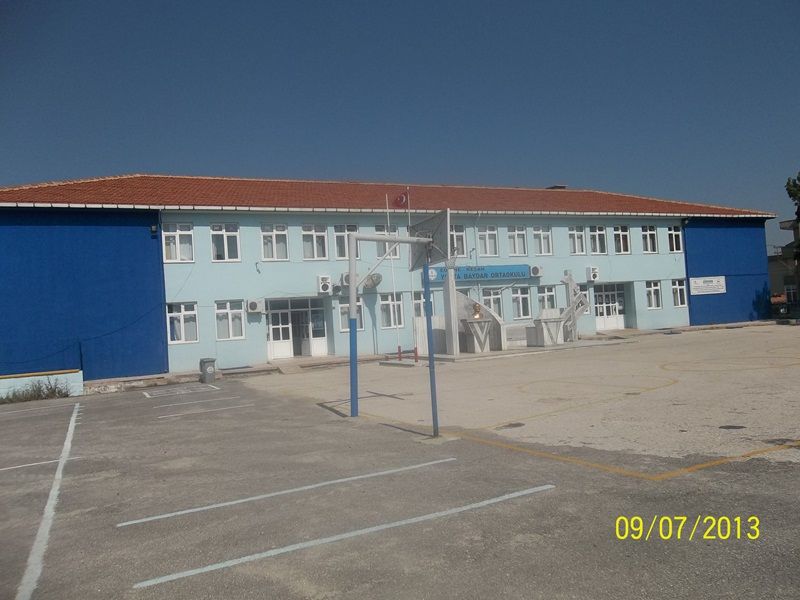 Yekta Baydar Ortaokulu 