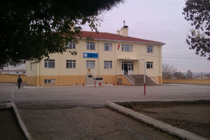Ticaret Borsası İlkokulu 
