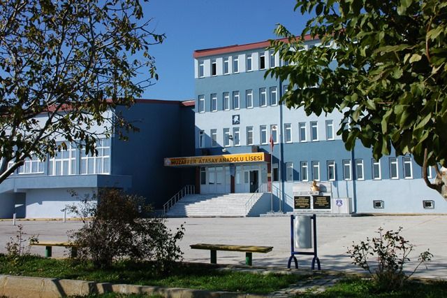 Muzaffer Atasay Anadolu Lisesi 