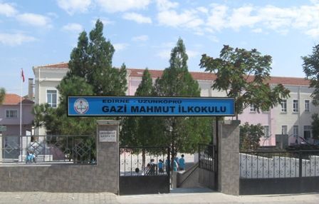 Gazi Mahmut İlkokulu 