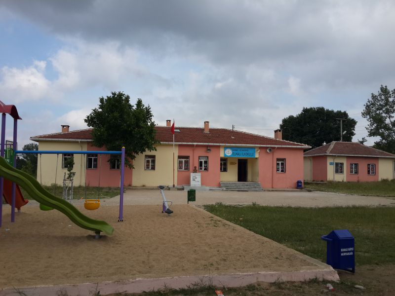 Elmalı İlkokulu 