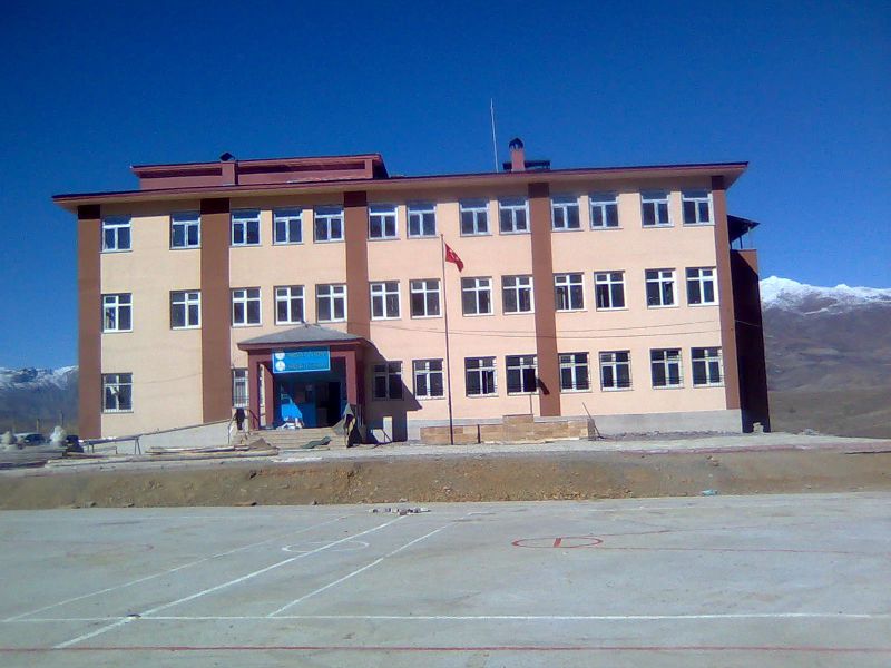 Yoğunbilek Ortaokulu 