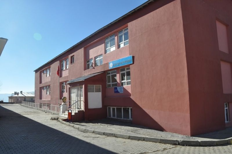 Aricak Anadolu İmam Hatip Lisesi 