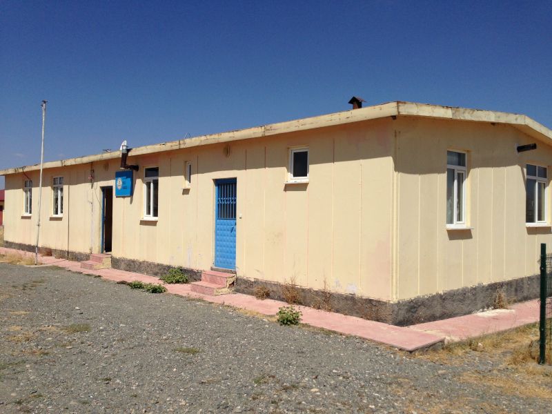 Deveci İlkokulu 
