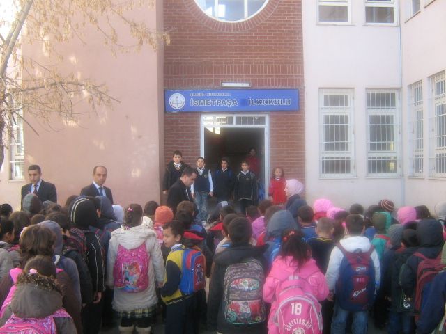 İsmet Paşa İlkokulu 