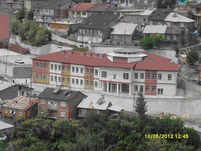 Atatürk İlkokulu 