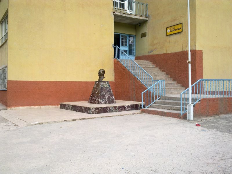 Maden Anadolu Lisesi 