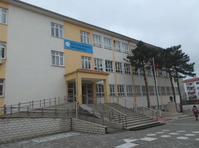 Kaya Karakaya Ortaokulu 
