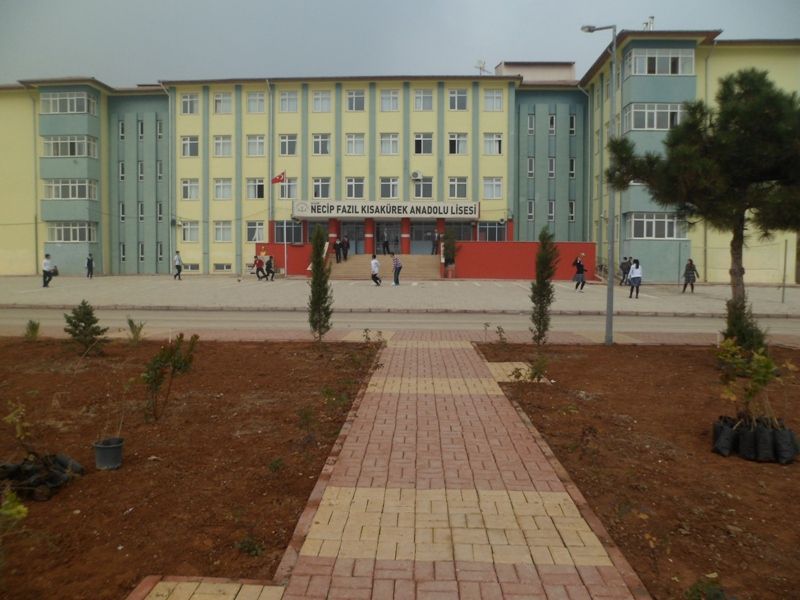 Necip Fazıl Kısakürek Anadolu Lisesi 