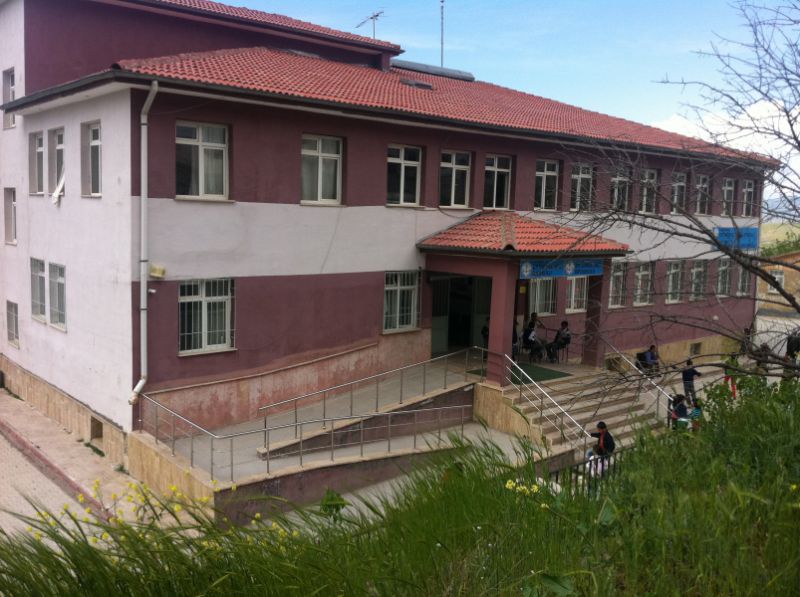 Ertuğrul Gazi İlkokulu 