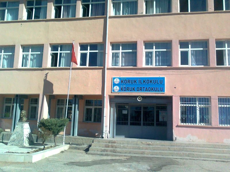 Koruk Ortaokulu 