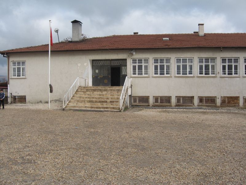 Kuyulu Ortaokulu 