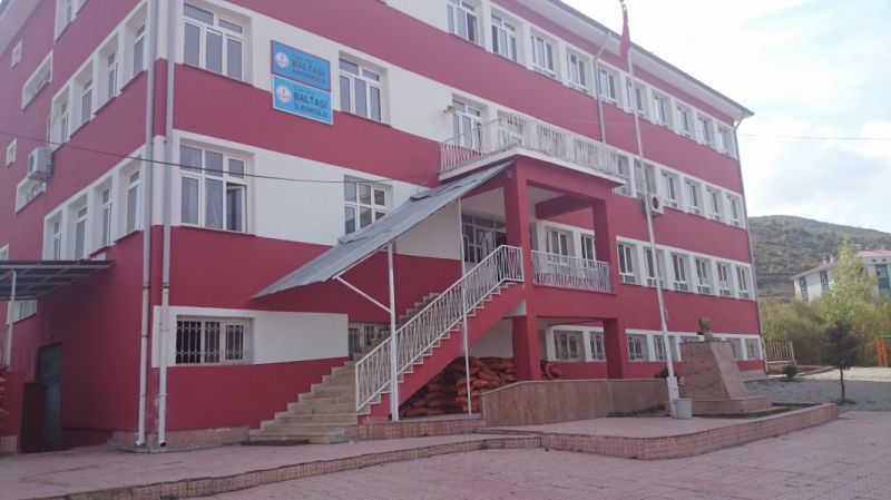 Baltaşı İlkokulu 