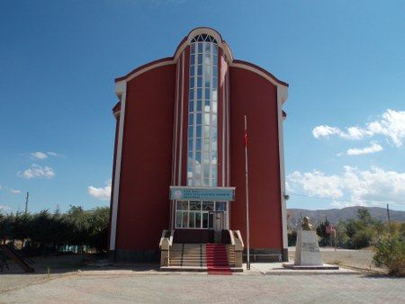 Gözeli Celal İlaldı Yatılı Bölge Ortaokulu 