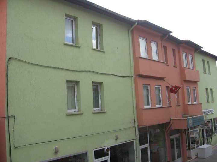 Öğretmen Evi Ve Akşam Sanat Okulu 