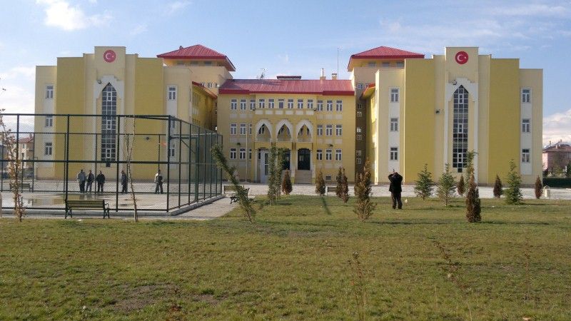 Ertuğrulgazi Anadolu Lisesi 