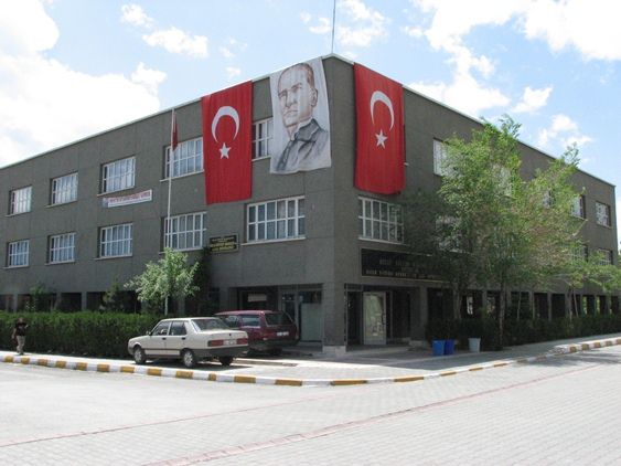 Halk Eğitim Merkezi Ve Akşam Sanat Okulu 