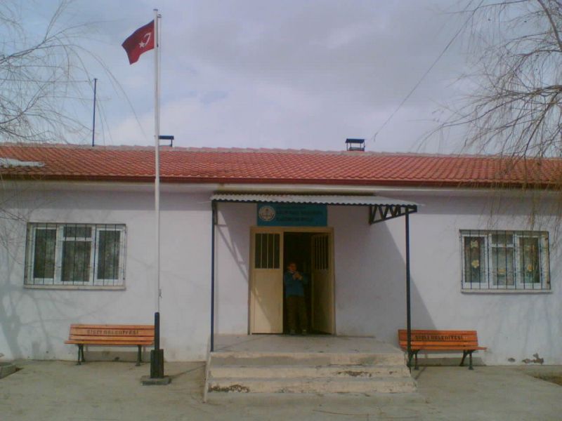 Kavakyolu Necip Fazıl Kısakürek İlkokulu 