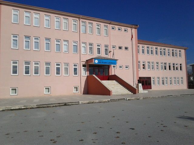 Melikşah İlkokulu 