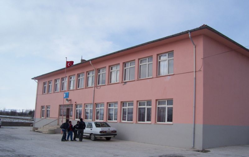 Beşsaray Ortaokulu 