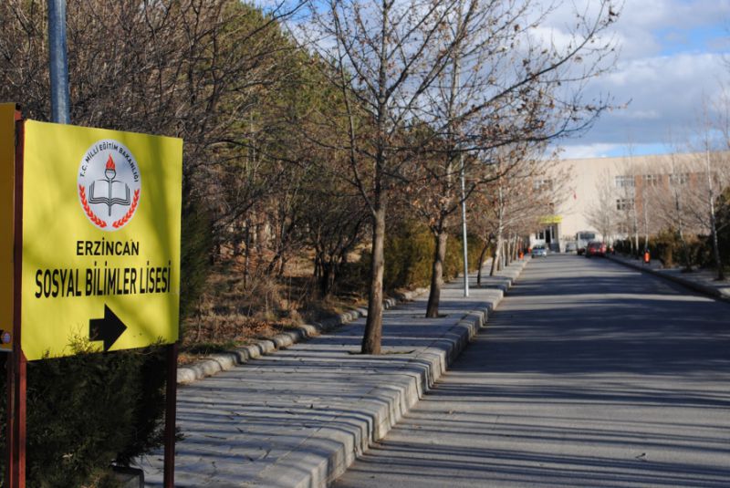 Erzincan Sosyal Bilimler Lisesi 