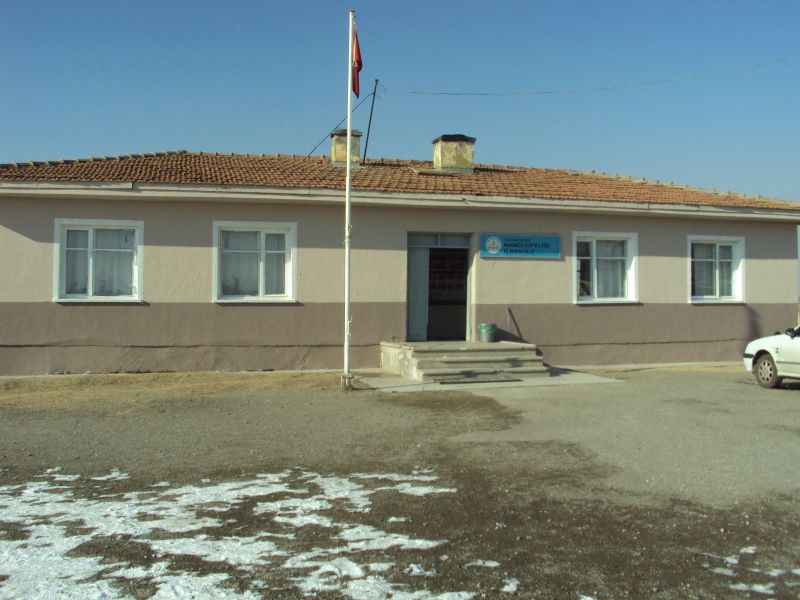 Hancıçiftliği İlkokulu 