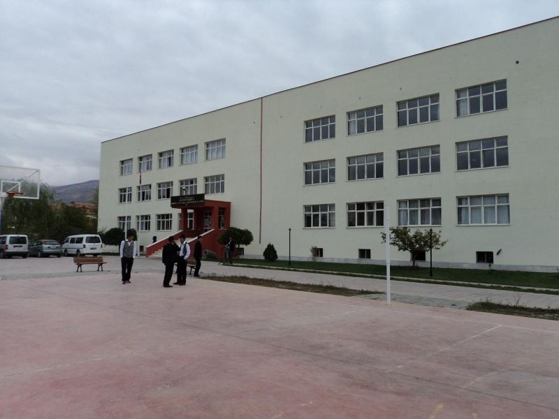 Hürriyet Mesleki Ve Teknik Anadolu Lisesi 