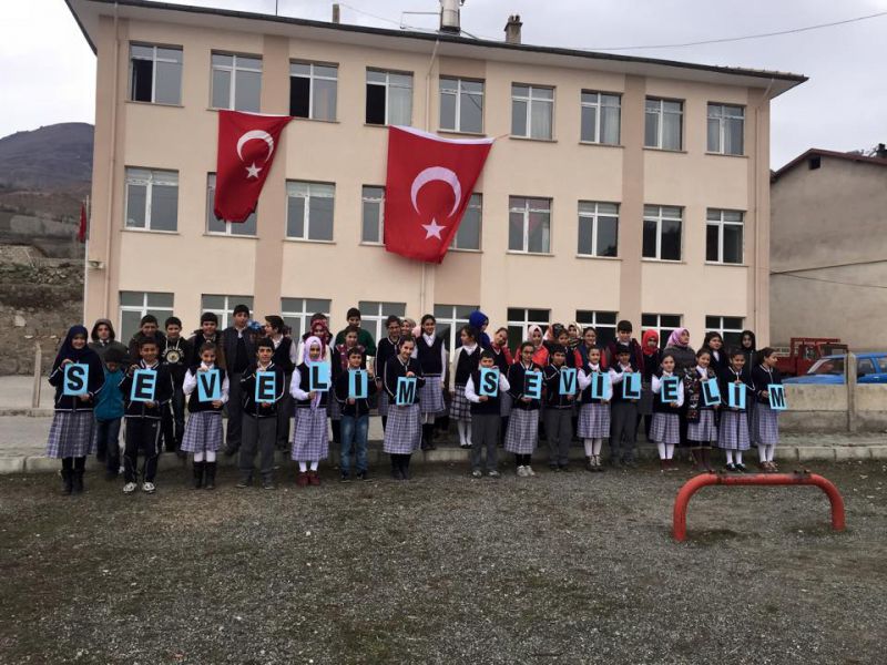 Üzümlü İmam-Hatip Ortaokulu 