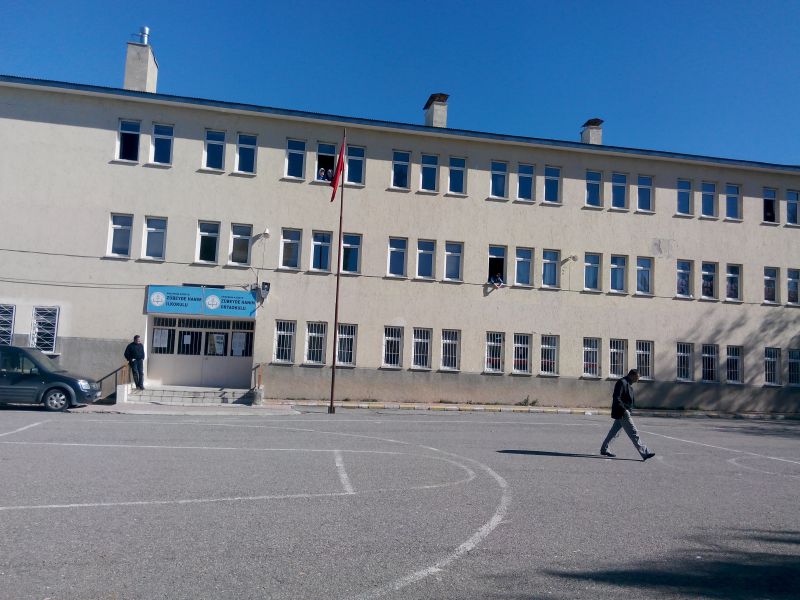 Zübeyde Hanim İlkokulu 