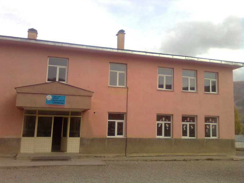 Aziziye Taşpınar Necmi Çakıcı Ve Muhlis Koçal İlkokulu 