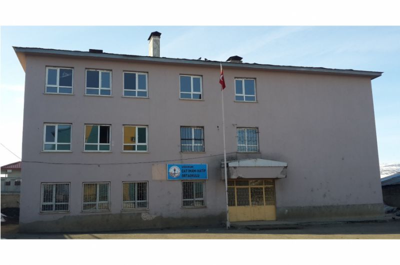 Çat İmam Hatip Ortaokulu 