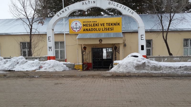 Hınıs Mesleki Ve Teknik Anadolu Lisesi 