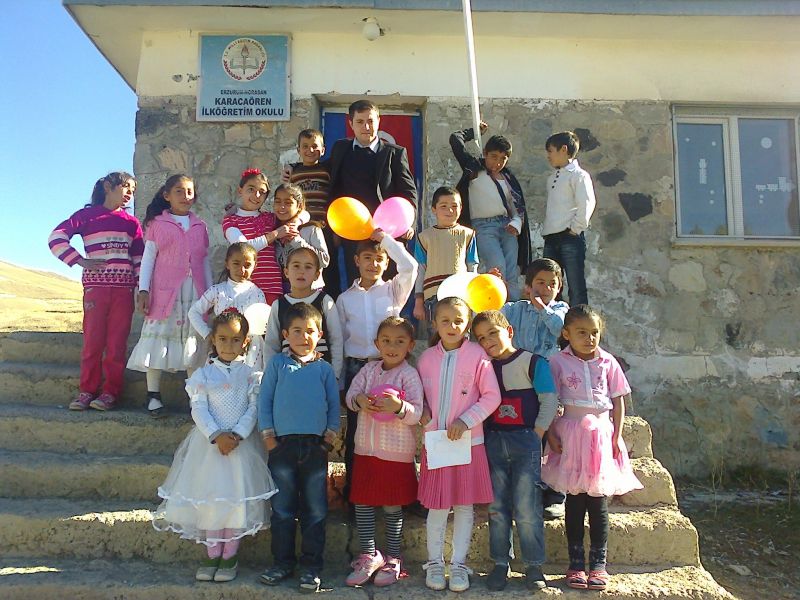 Karacaören İlkokulu 