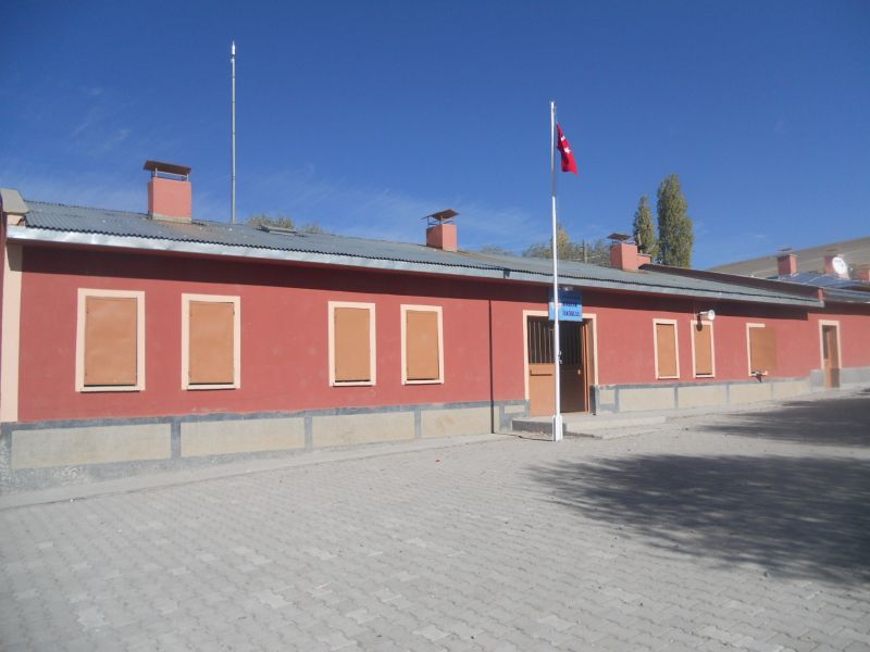 Kırklar İlkokulu 