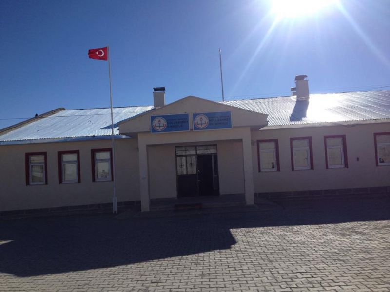 Mollaahmet İlkokulu 