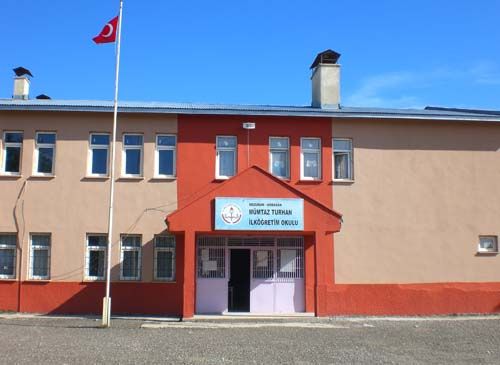 Mümtaz Turhan Ortaokulu 