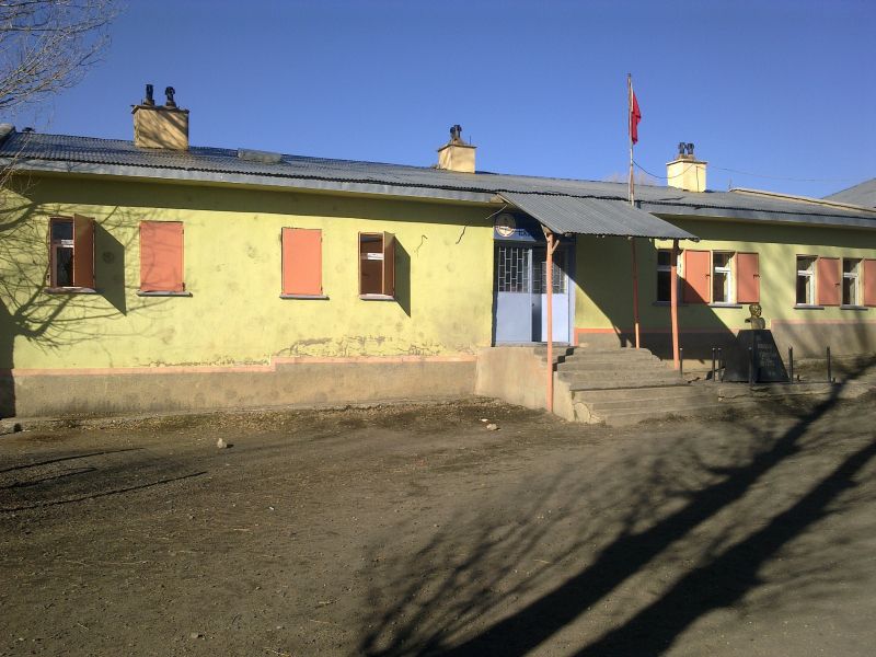Erenler Ortaokulu 