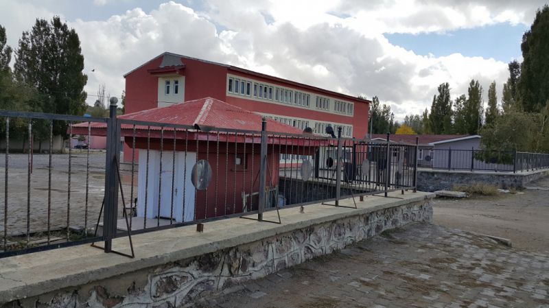 Yağan Cumhuriyet Ortaokulu 