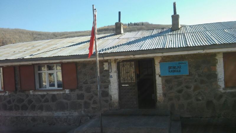 Ortaklar İlkokulu 
