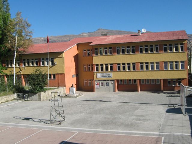 Kazım Karabekir Ortaokulu 