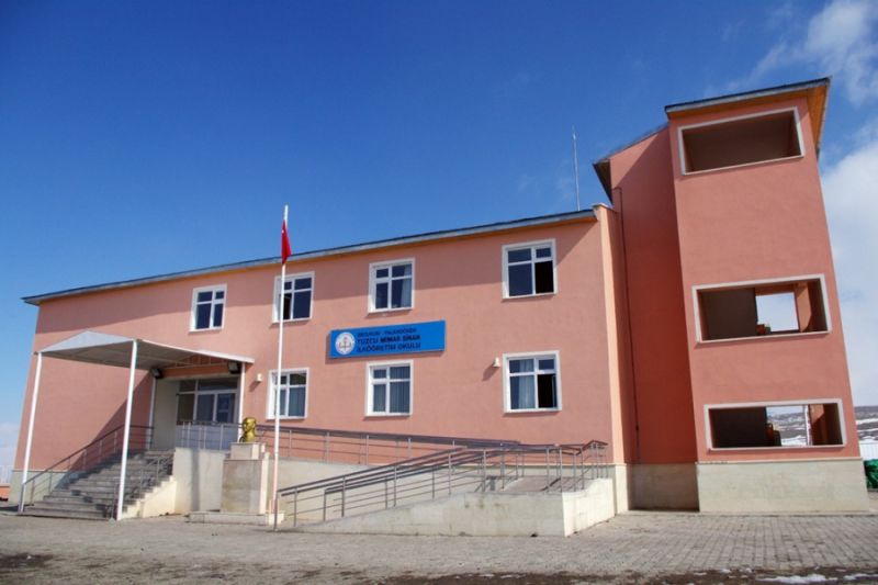 Tuzcu Mimar Sinan Ortaokulu 