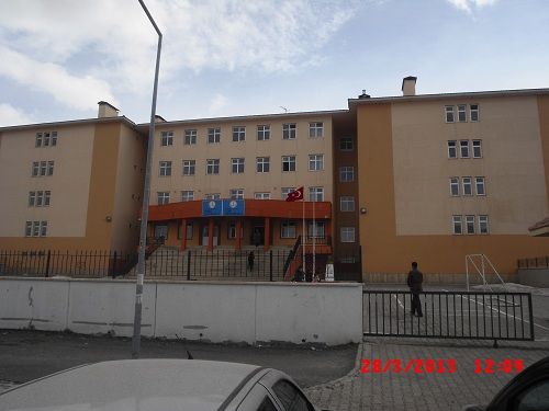 Toplu Konut Ortaokulu 